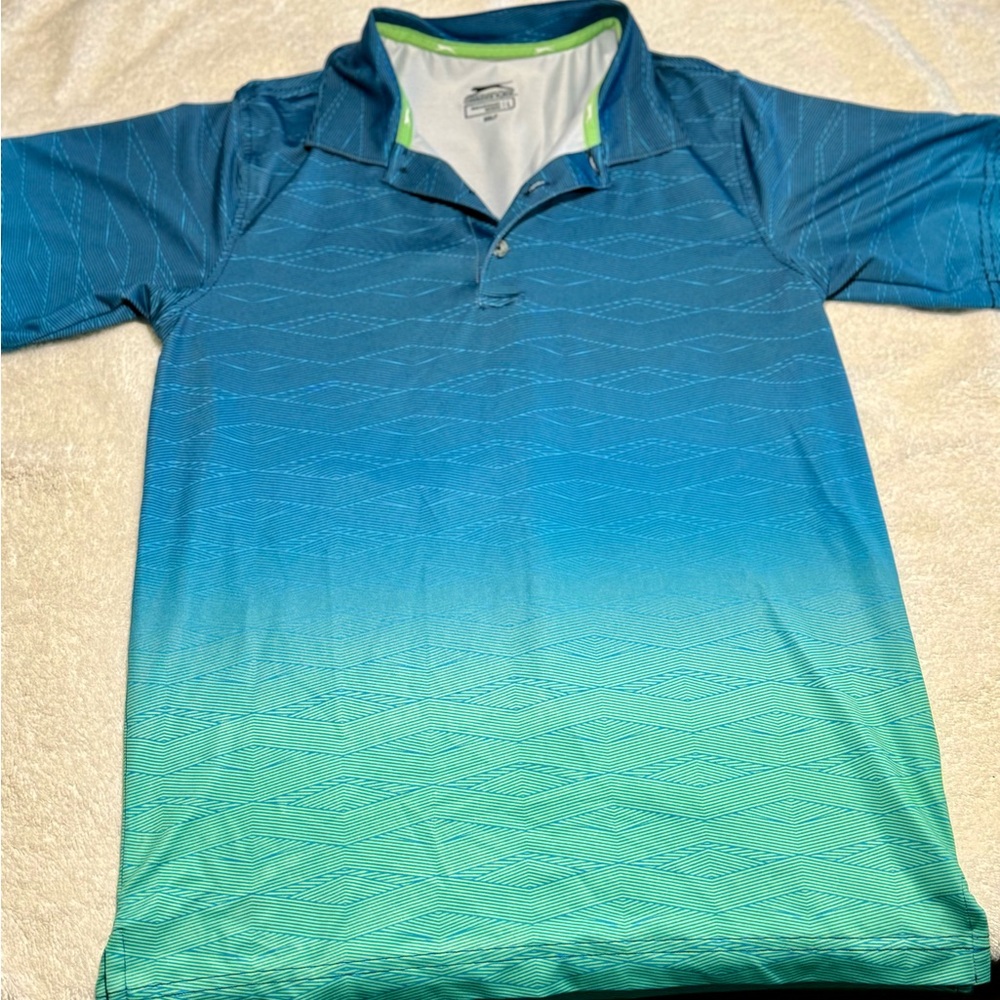 Boys youth polo golf shirt, large.